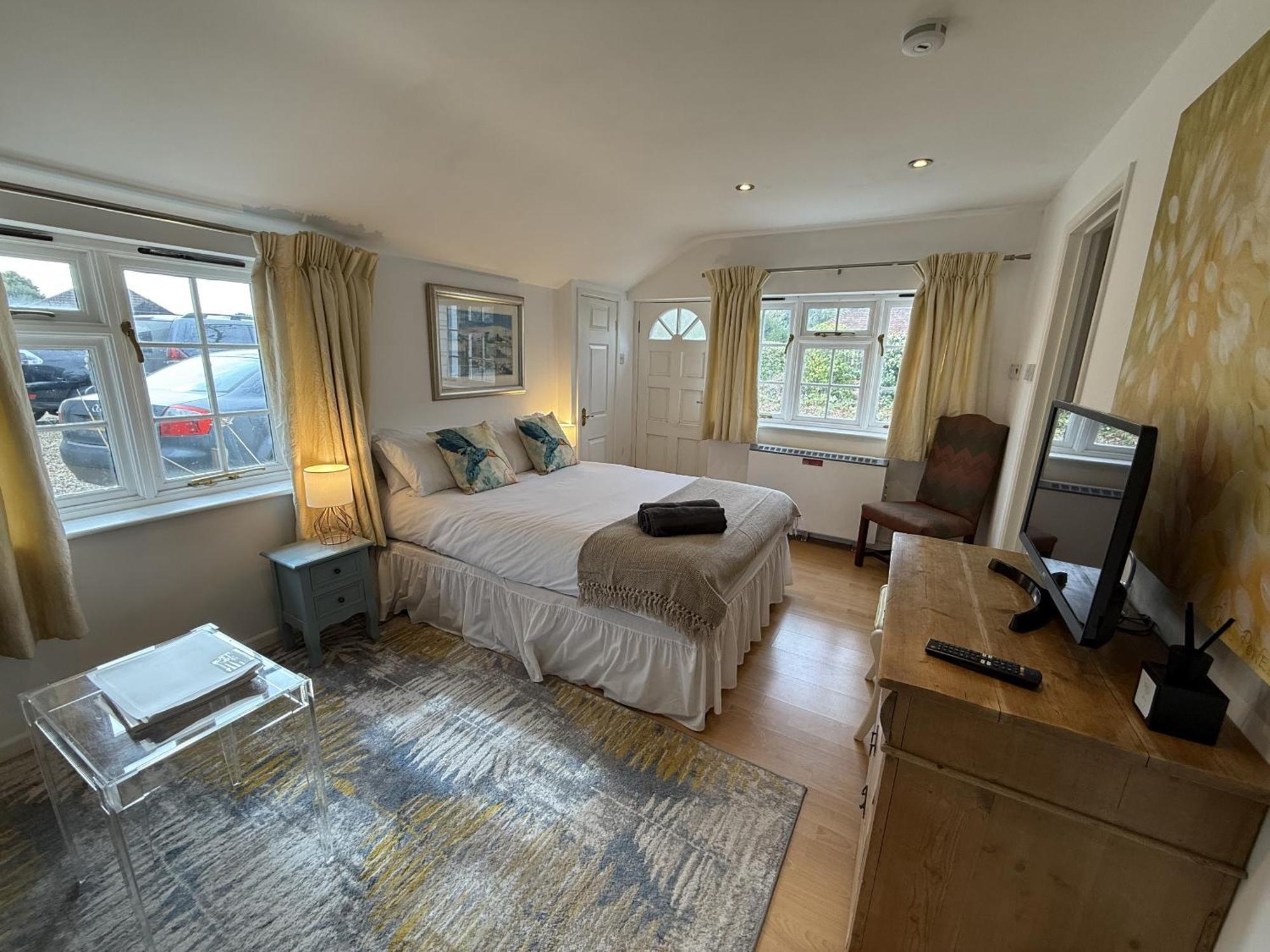 Private Entry Guesthouse Hideaway Hordle Екстериор снимка